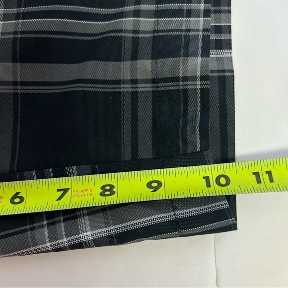 PGA TOUR Men’s Golf Shorts Size W40” Multi Color Plaid Inseam 10” Pockets - Picture 7 of 7
